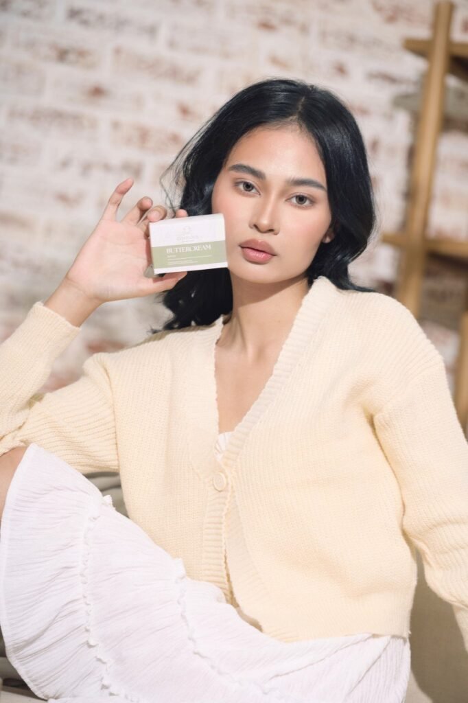 photo_6282909290418867339_y